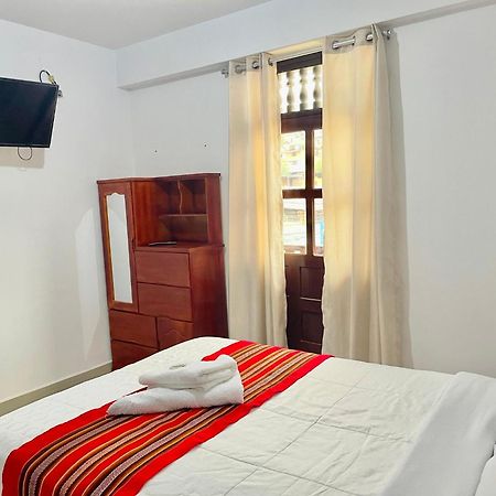 La Casa Del Turista Hotel ชาชาโปยาส ภายนอก รูปภาพ